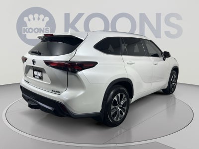 2024 Toyota Highlander XLE
