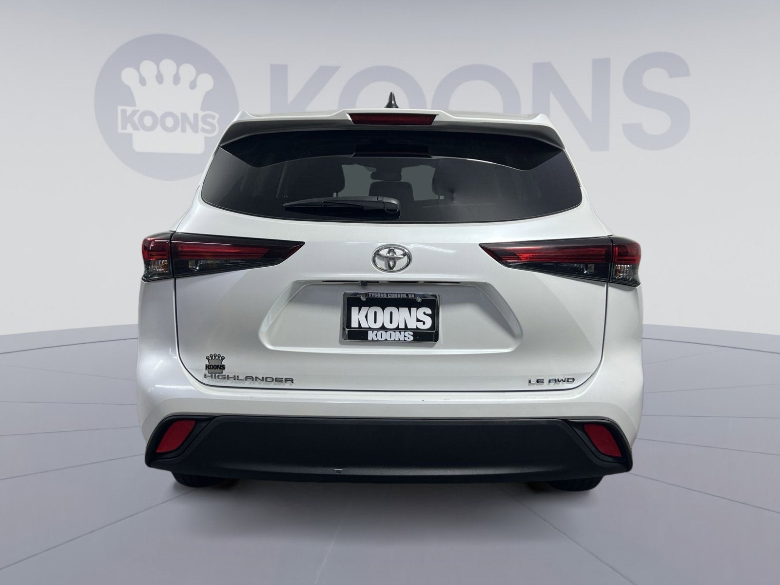 2024 Toyota Highlander LE