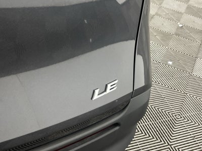 2025 Toyota Sienna LE