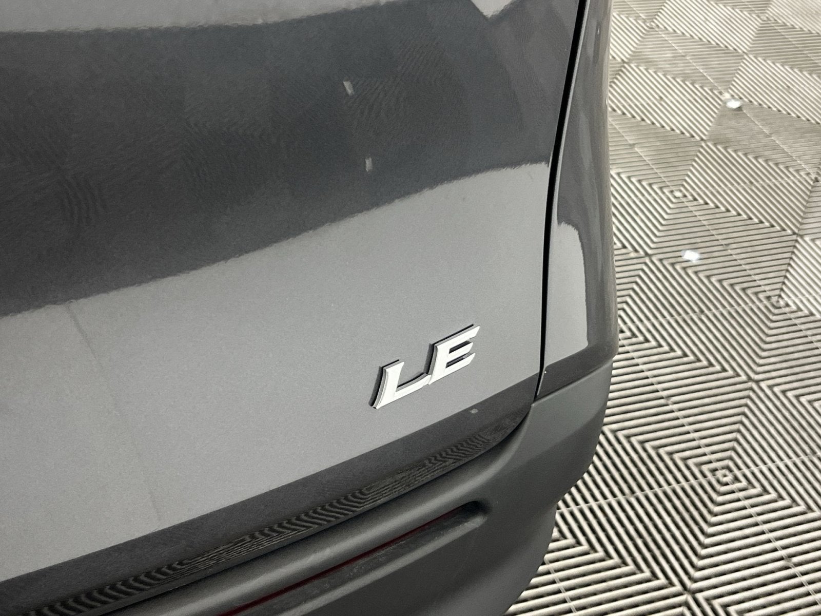 2025 Toyota Sienna LE