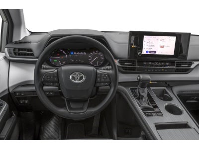 2025 Toyota Sienna LE
