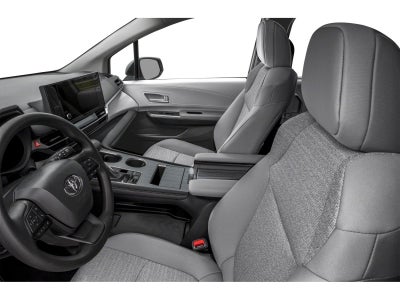 2025 Toyota Sienna LE