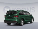2022 Toyota Sienna LE