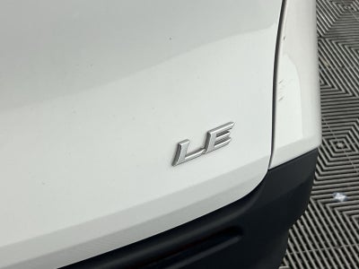 2025 Toyota Sienna LE