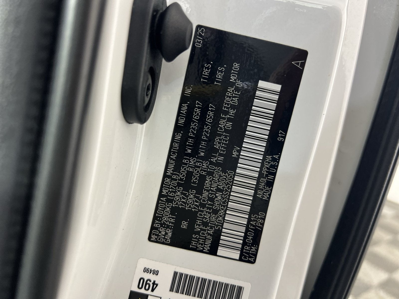 2025 Toyota Sienna LE