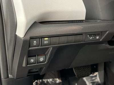 2025 Toyota Sienna LE