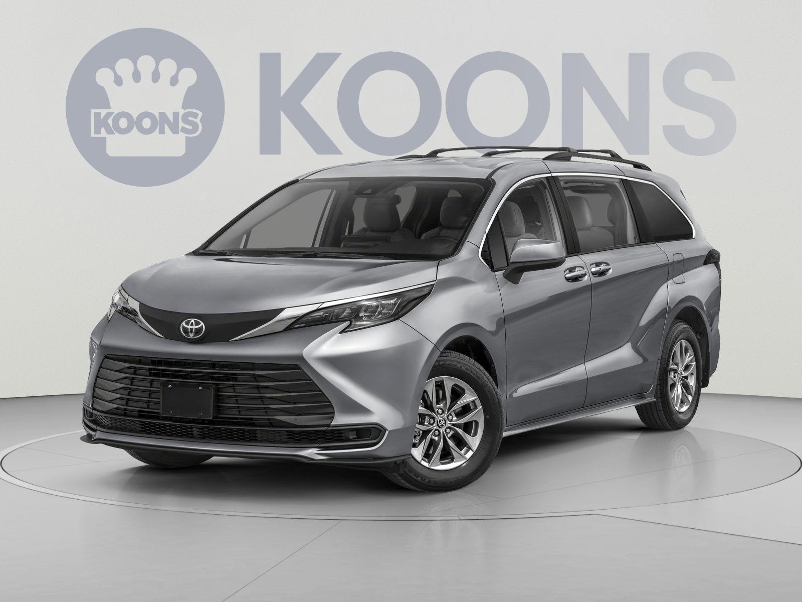 2025 Toyota Sienna LE