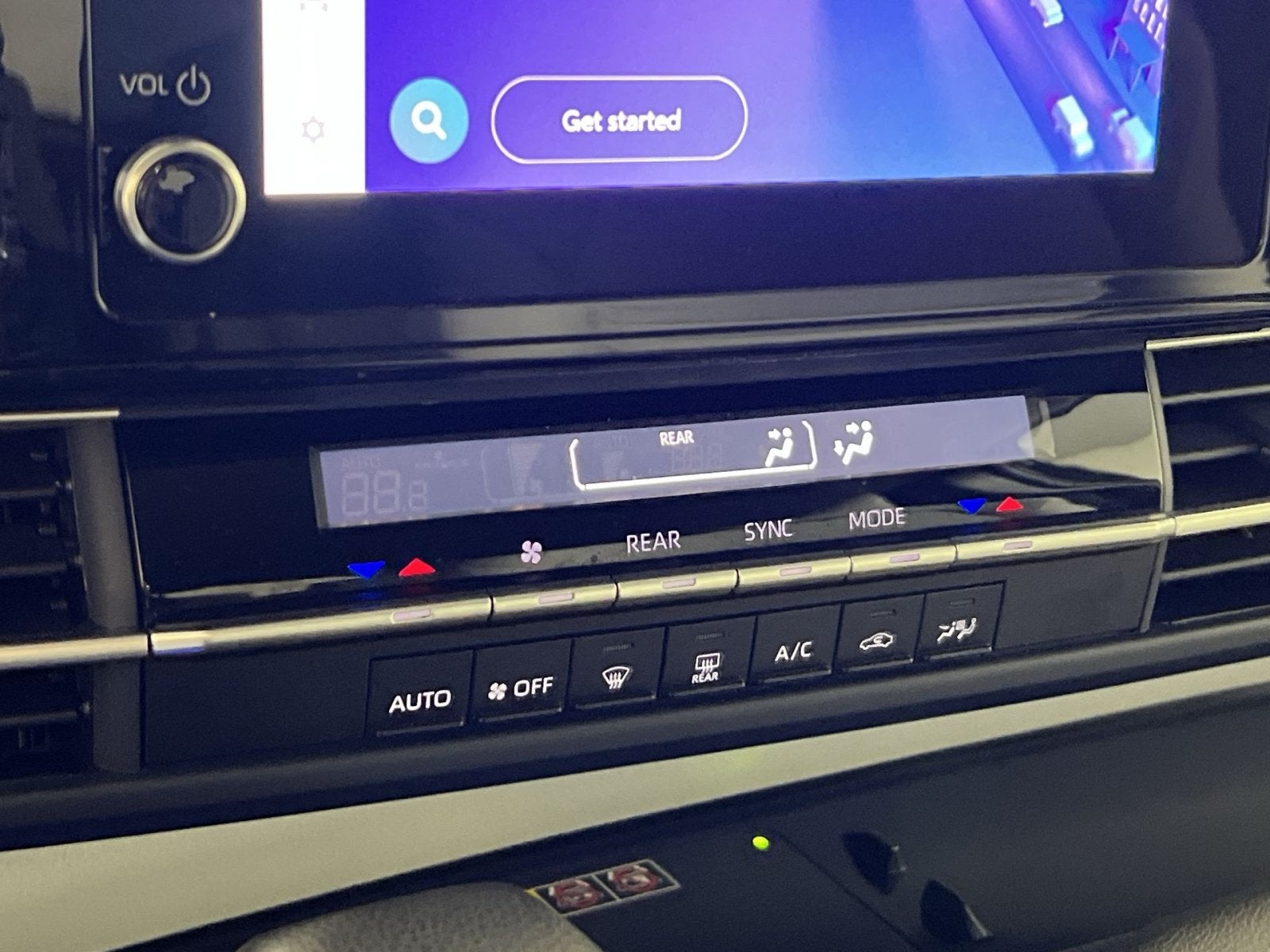 2025 Toyota Sienna LE