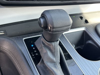 2025 Toyota Sienna LE