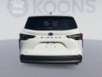2025 Toyota Sienna LE