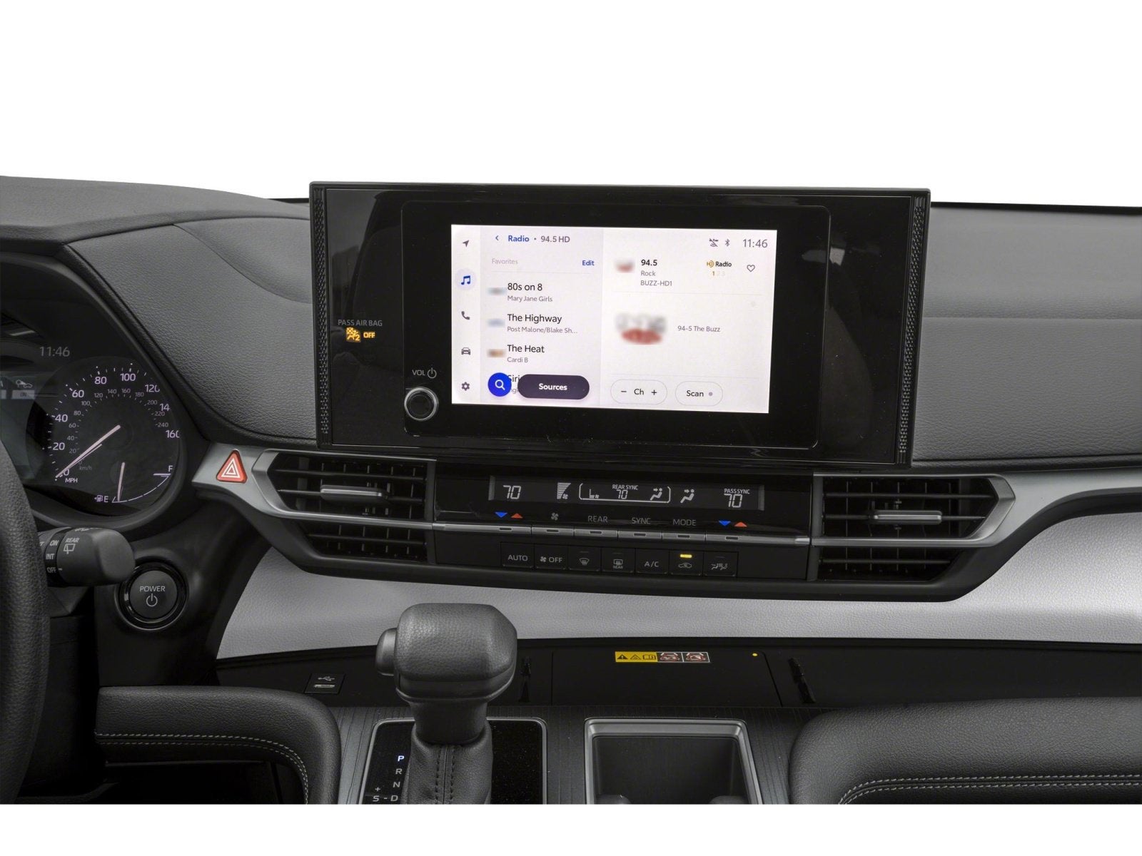 2025 Toyota Sienna LE