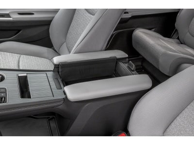 2025 Toyota Sienna LE