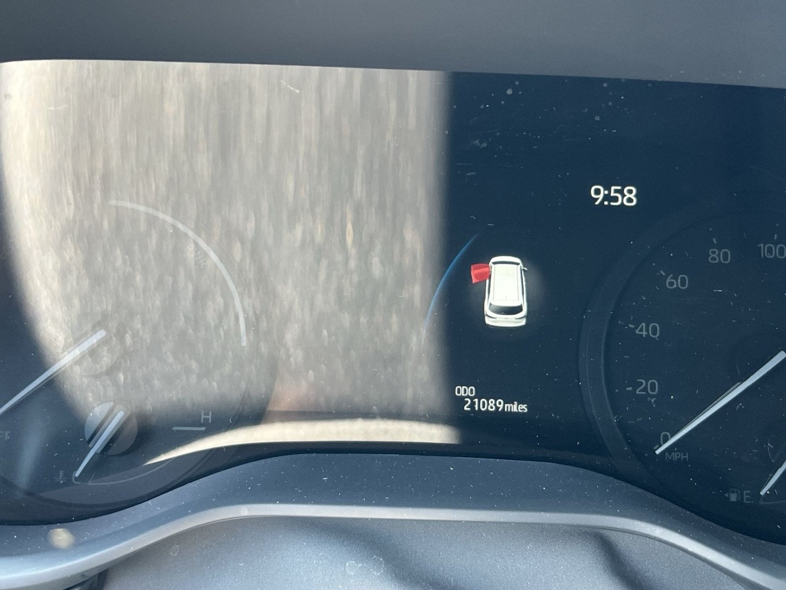 2025 Toyota Sienna LE