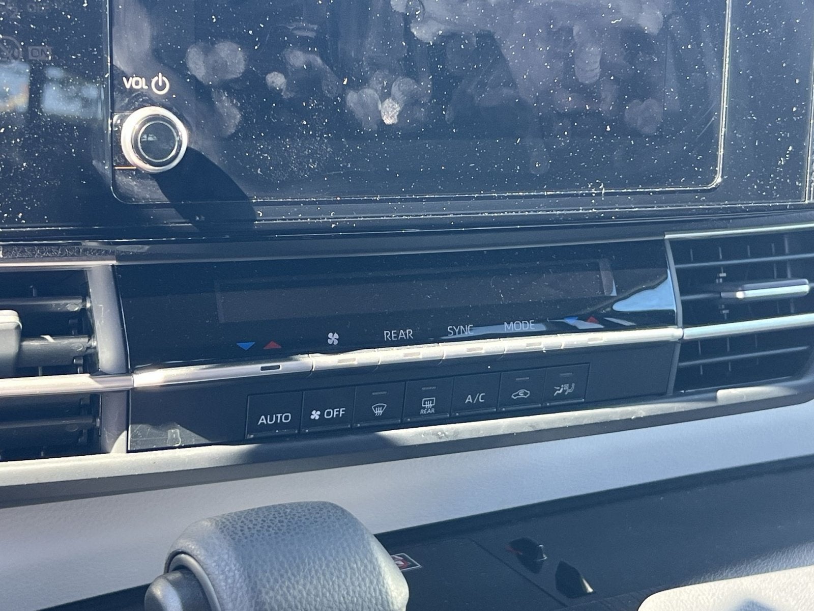 2025 Toyota Sienna LE