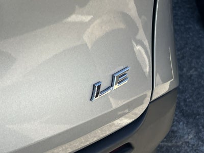2025 Toyota Sienna LE