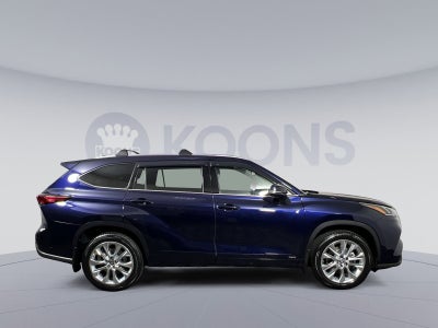 2022 Toyota Highlander Hybrid Limited
