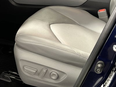 2022 Toyota Highlander Hybrid Limited