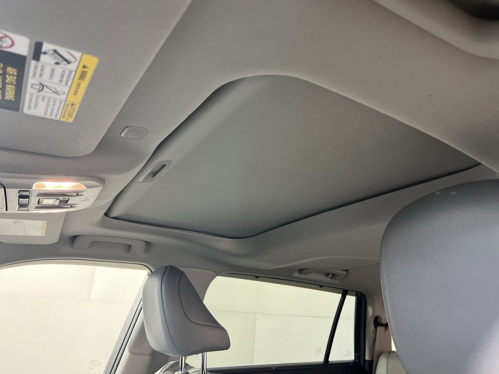 2022 Toyota Highlander Hybrid Limited