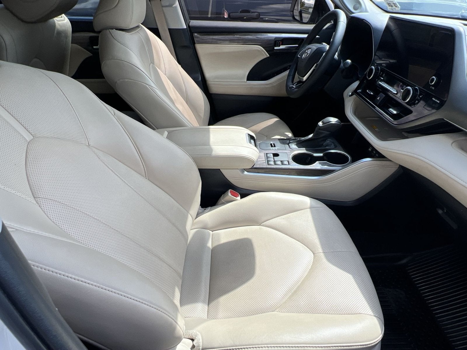 2023 Toyota Highlander Hybrid Limited