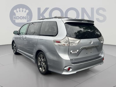 2011 Toyota Sienna SE