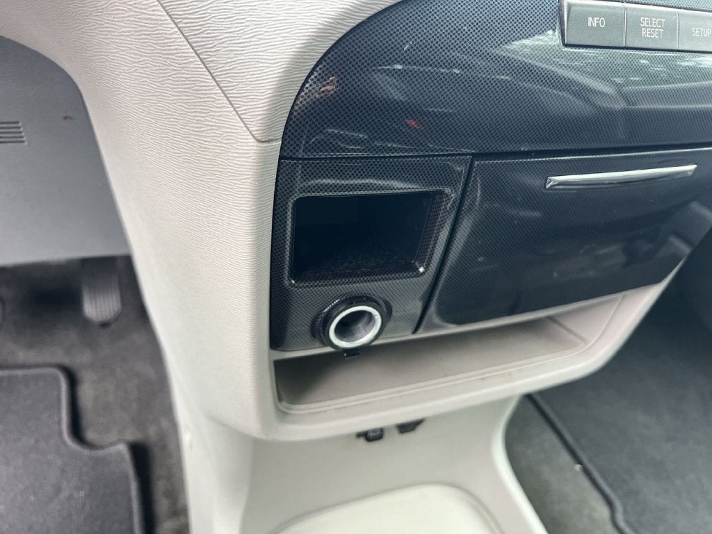 2011 Toyota Sienna SE