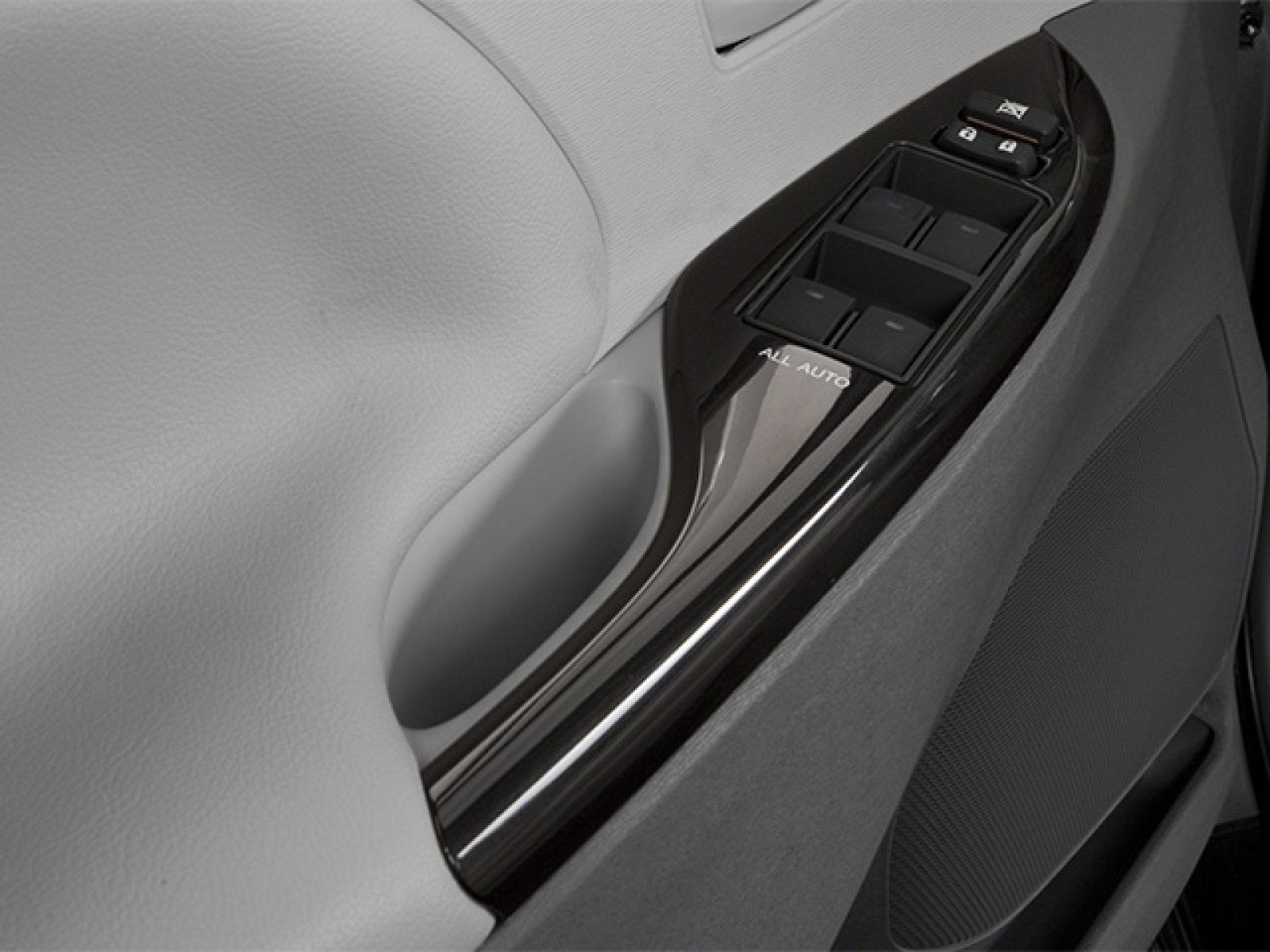 2014 Toyota Sienna SE