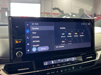 2025 Toyota Sienna XSE