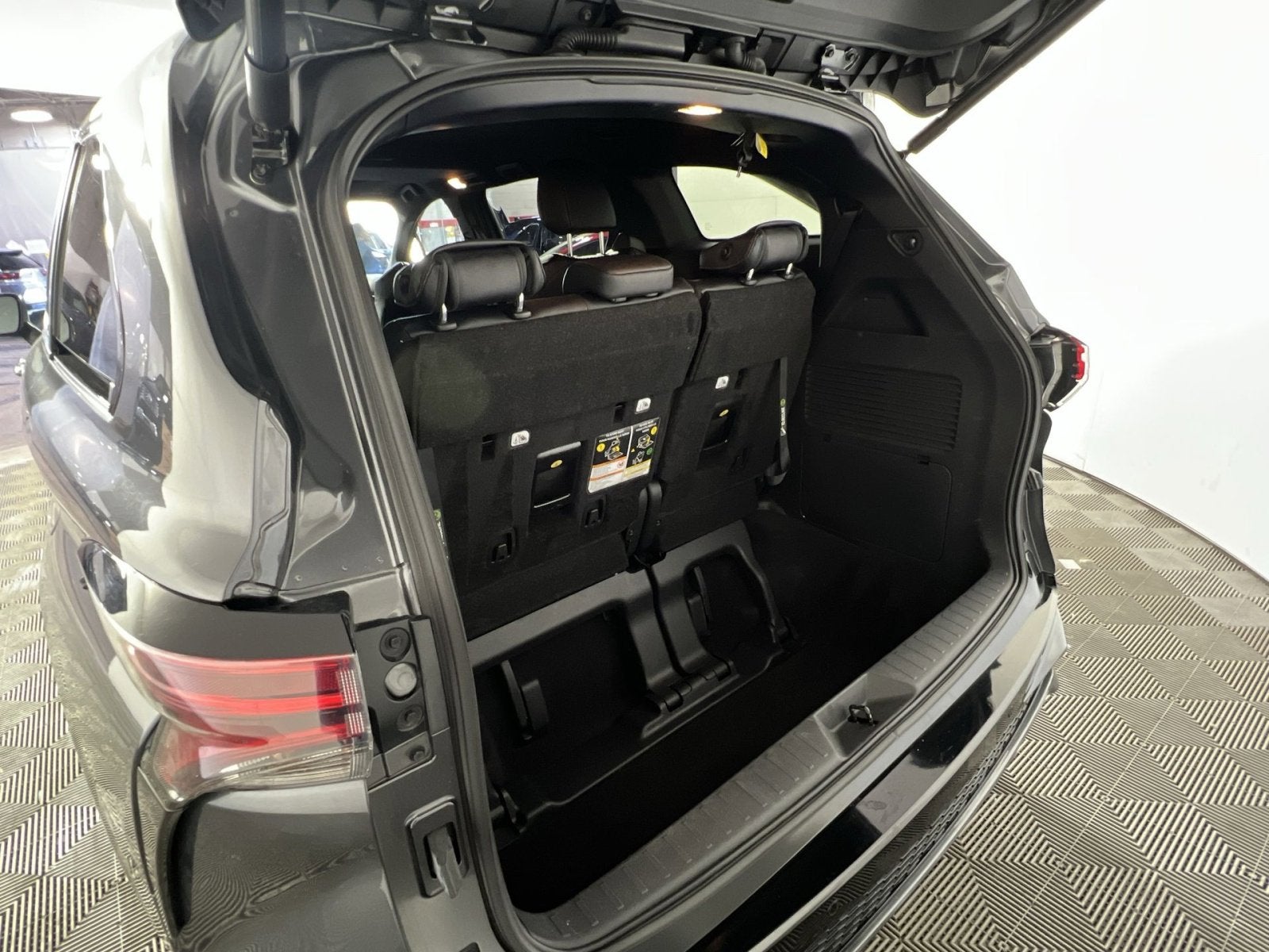 2025 Toyota Sienna XSE