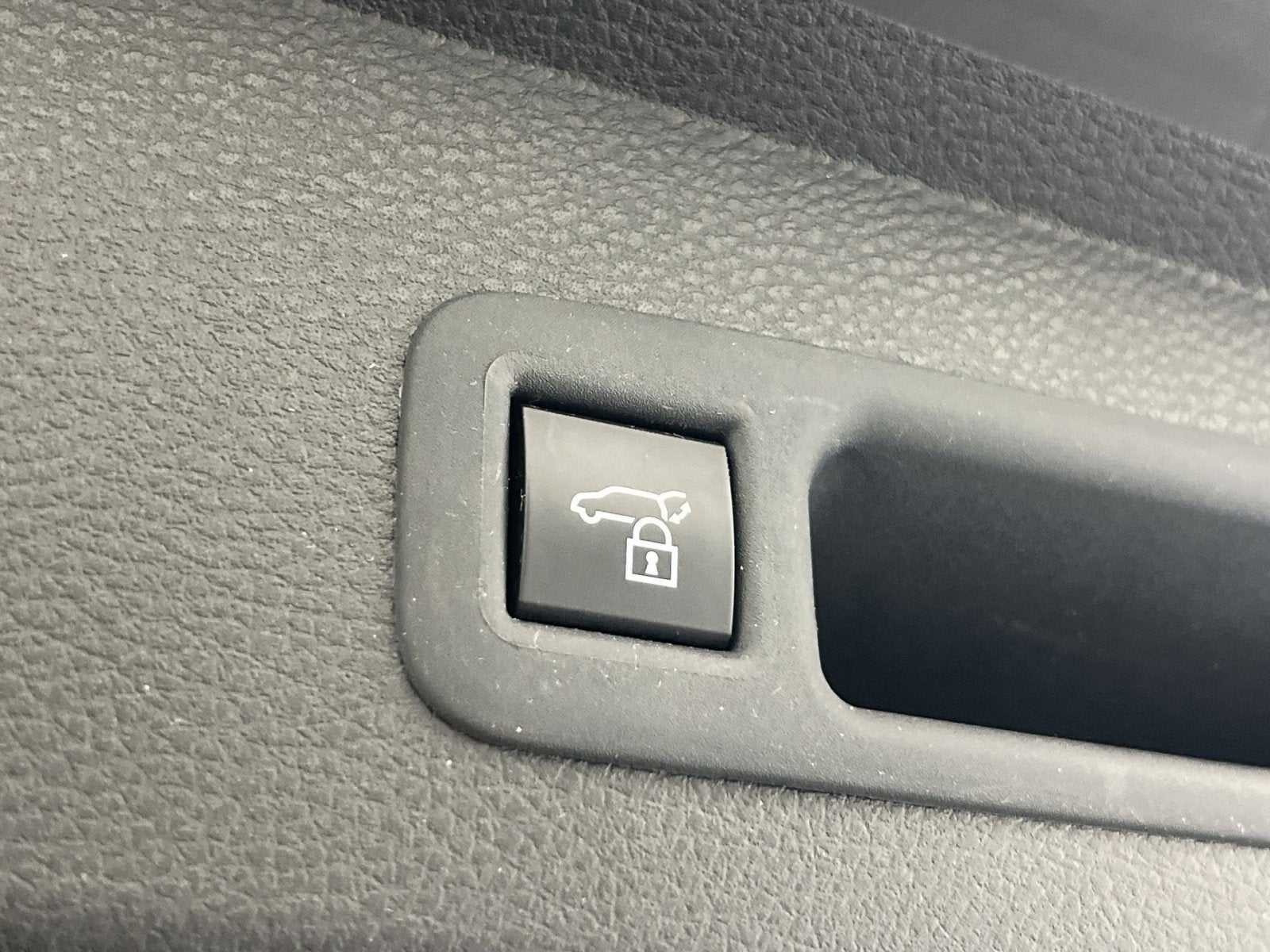 2025 Toyota Sienna XSE