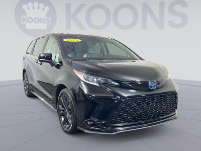 2025 Toyota Sienna XSE