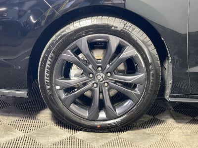 2025 Toyota Sienna XSE