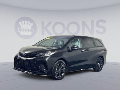 2025 Toyota Sienna XSE
