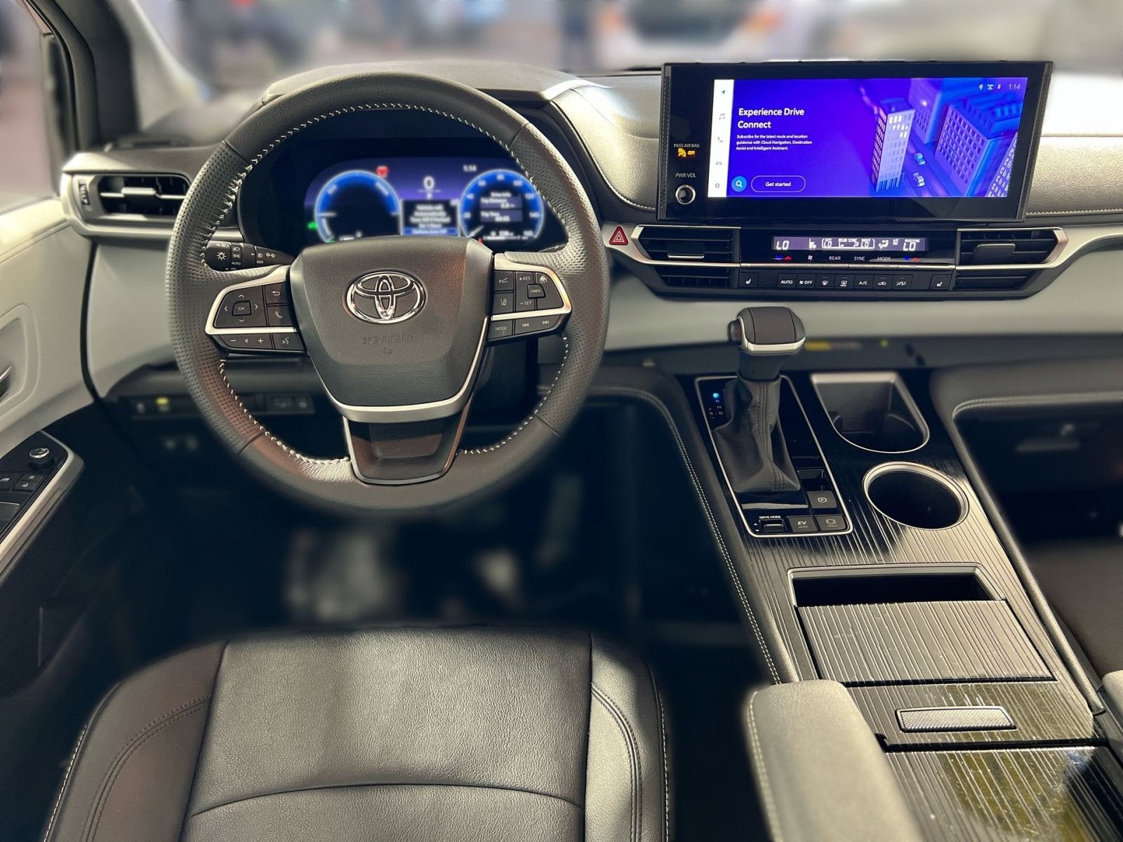 2025 Toyota Sienna XSE