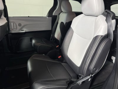 2025 Toyota Sienna XSE