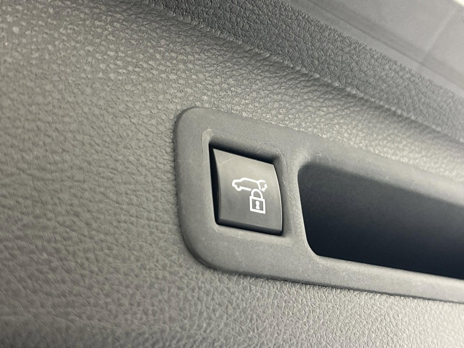 2025 Toyota Sienna XSE