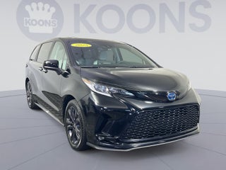 2025 Toyota Sienna XSE