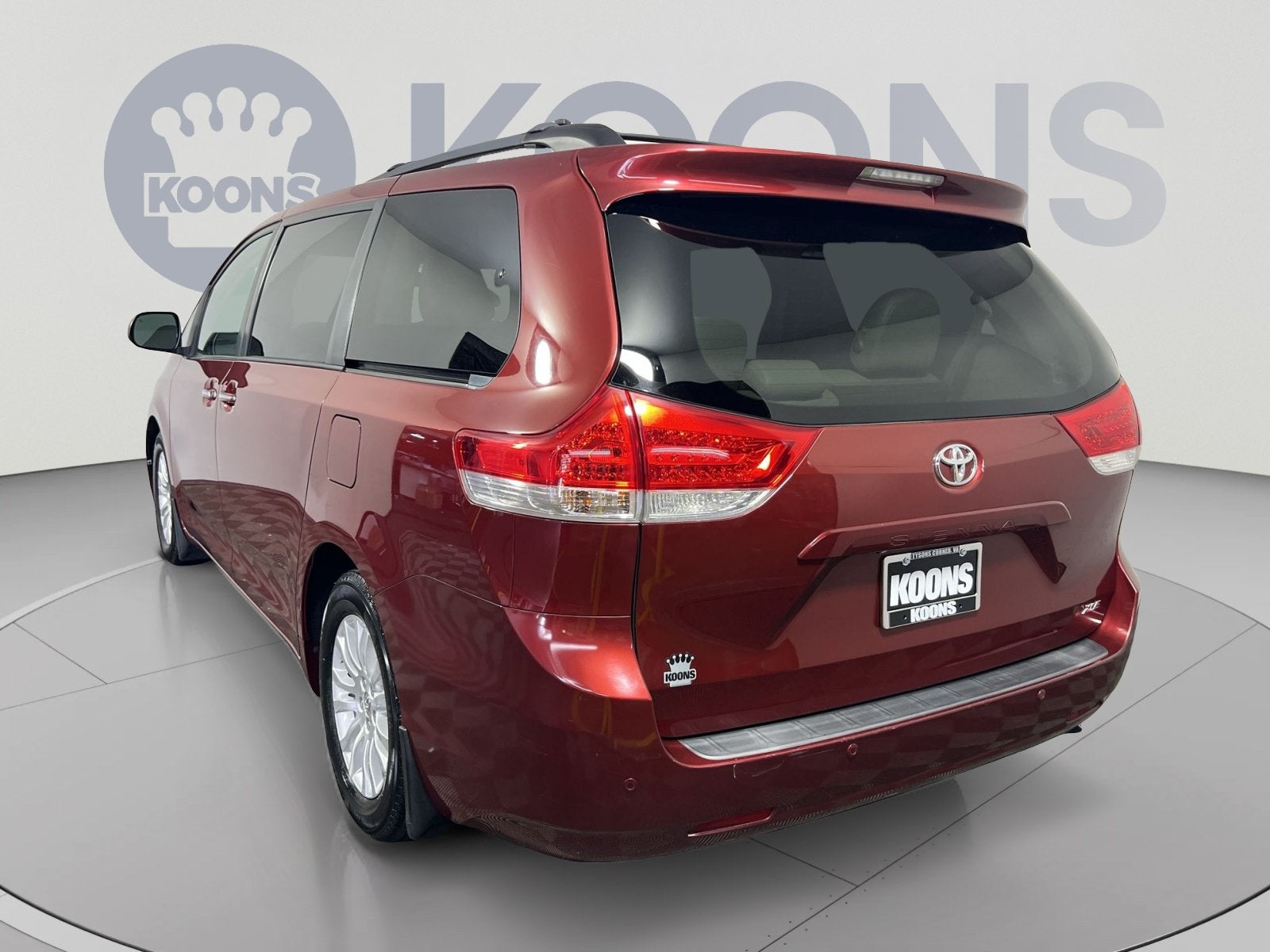 2013 Toyota Sienna XLE