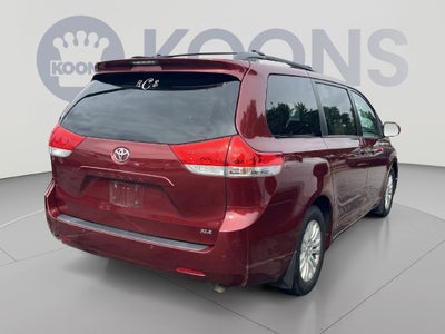 2013 Toyota Sienna XLE