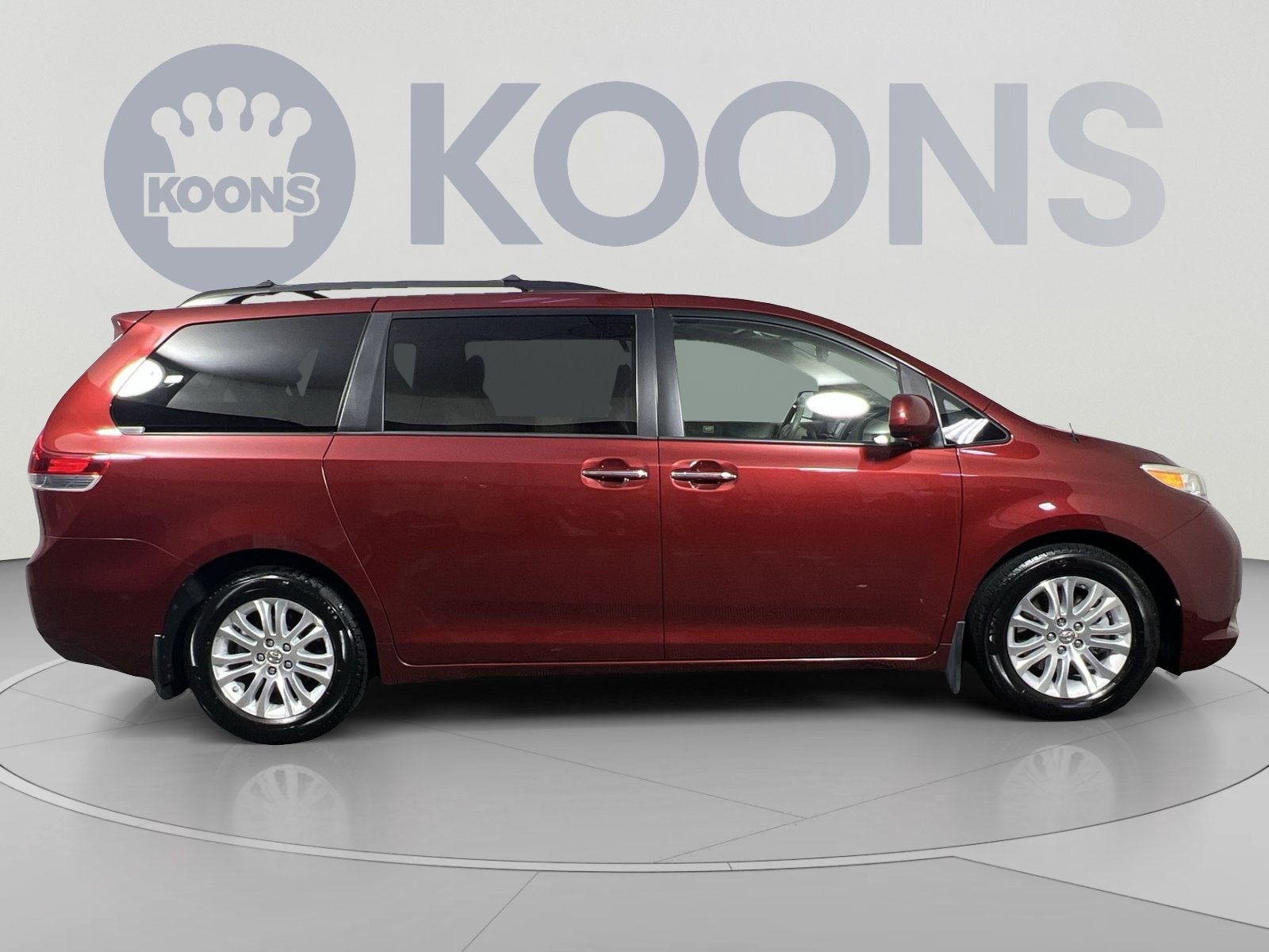 2013 Toyota Sienna XLE