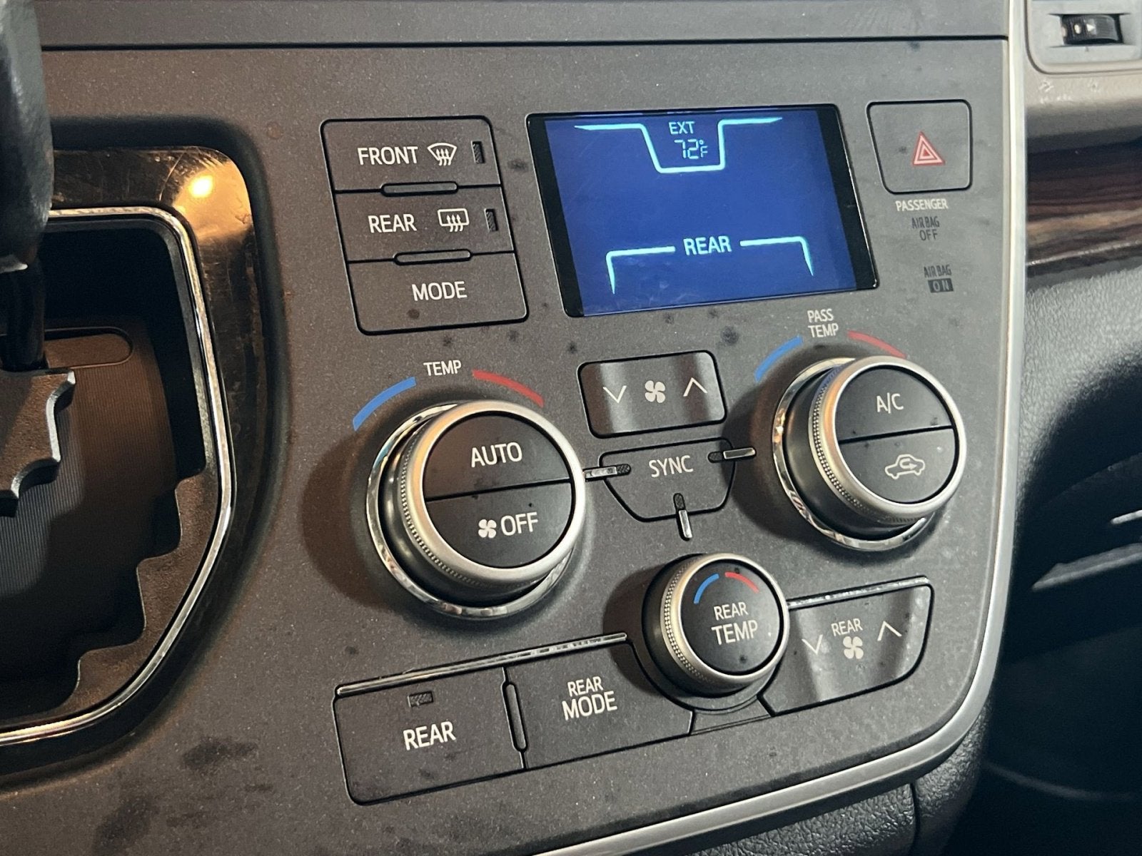 2015 Toyota Sienna Limited Premium