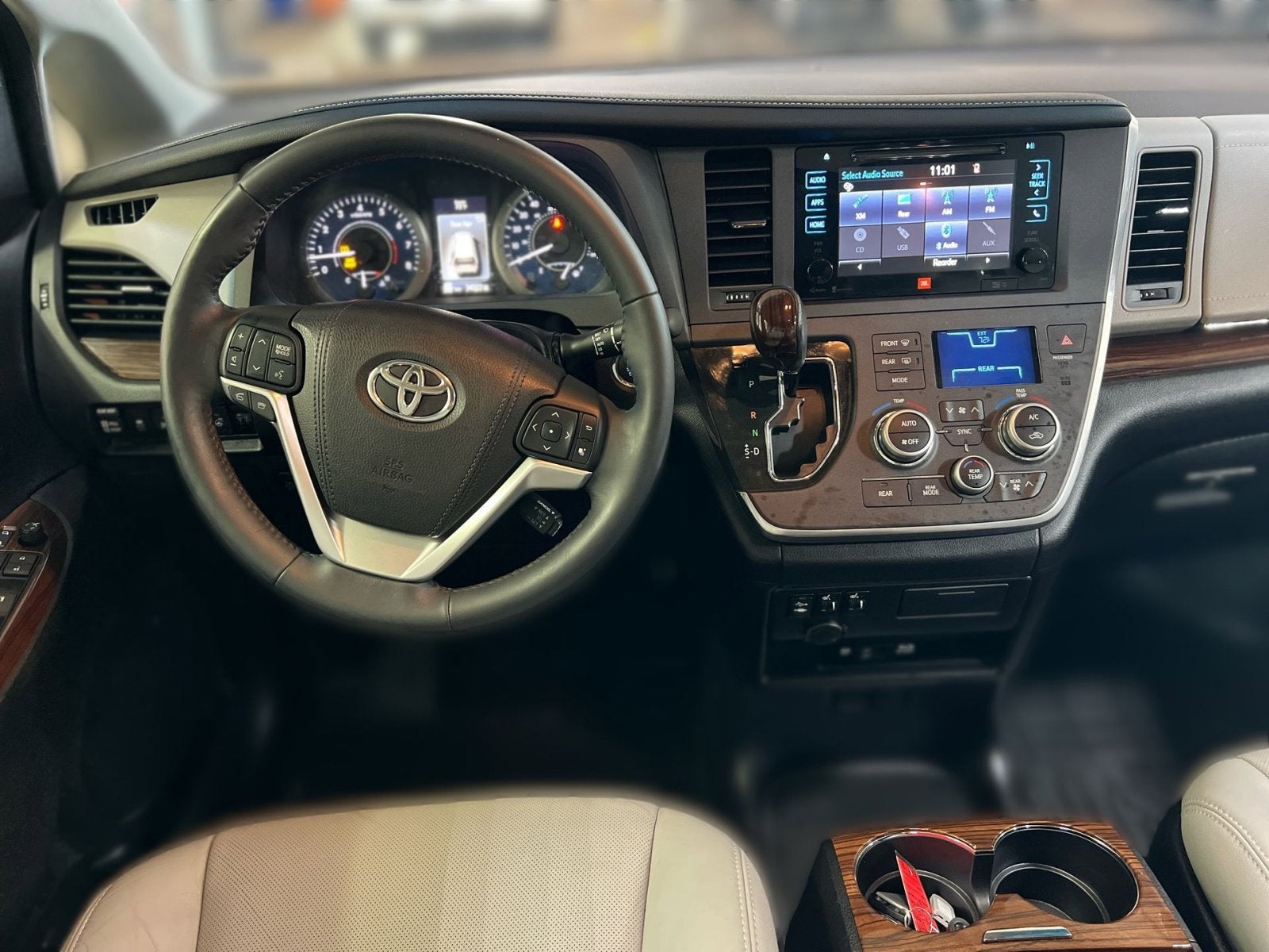 2015 Toyota Sienna Limited Premium