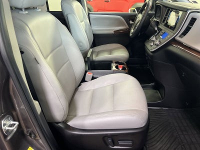 2015 Toyota Sienna Limited Premium