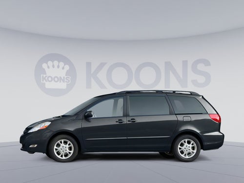 2010 Toyota Sienna XLE