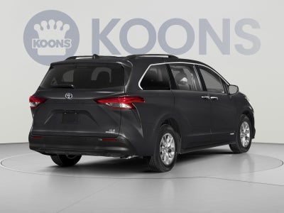 2022 Toyota Sienna XLE