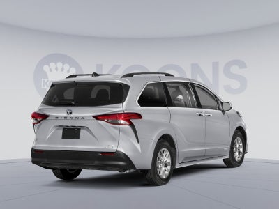 2023 Toyota Sienna XLE