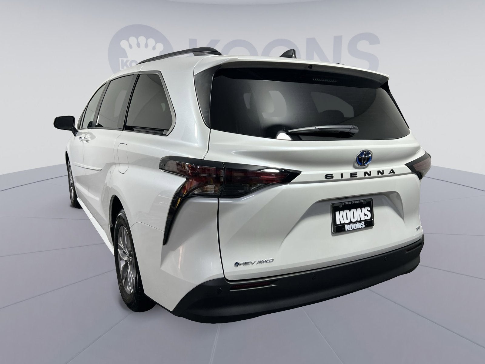 2025 Toyota Sienna XLE