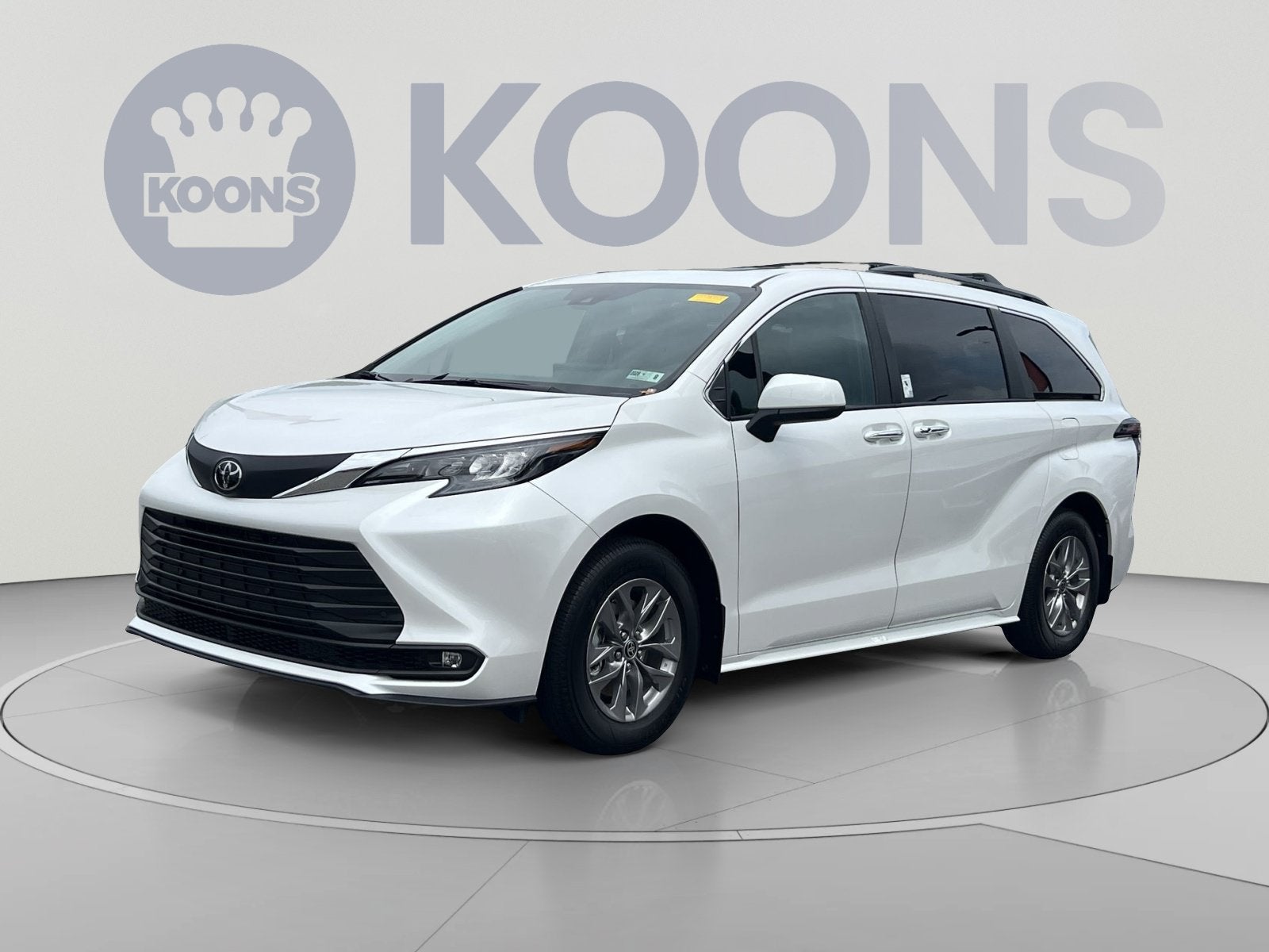 2026 Toyota Sienna XLE