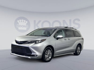2024 Toyota Sienna XLE