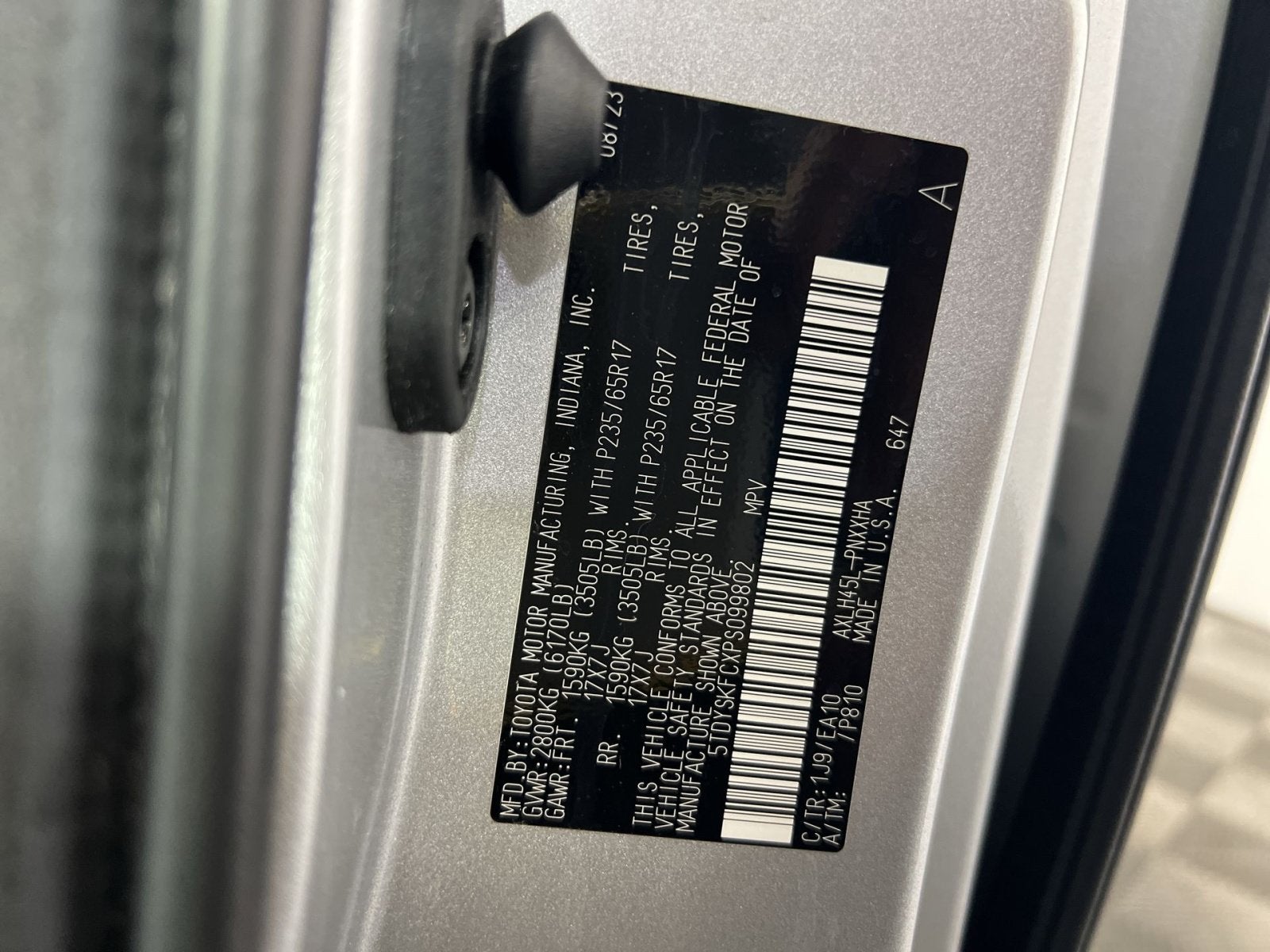 2023 Toyota Sienna XLE
