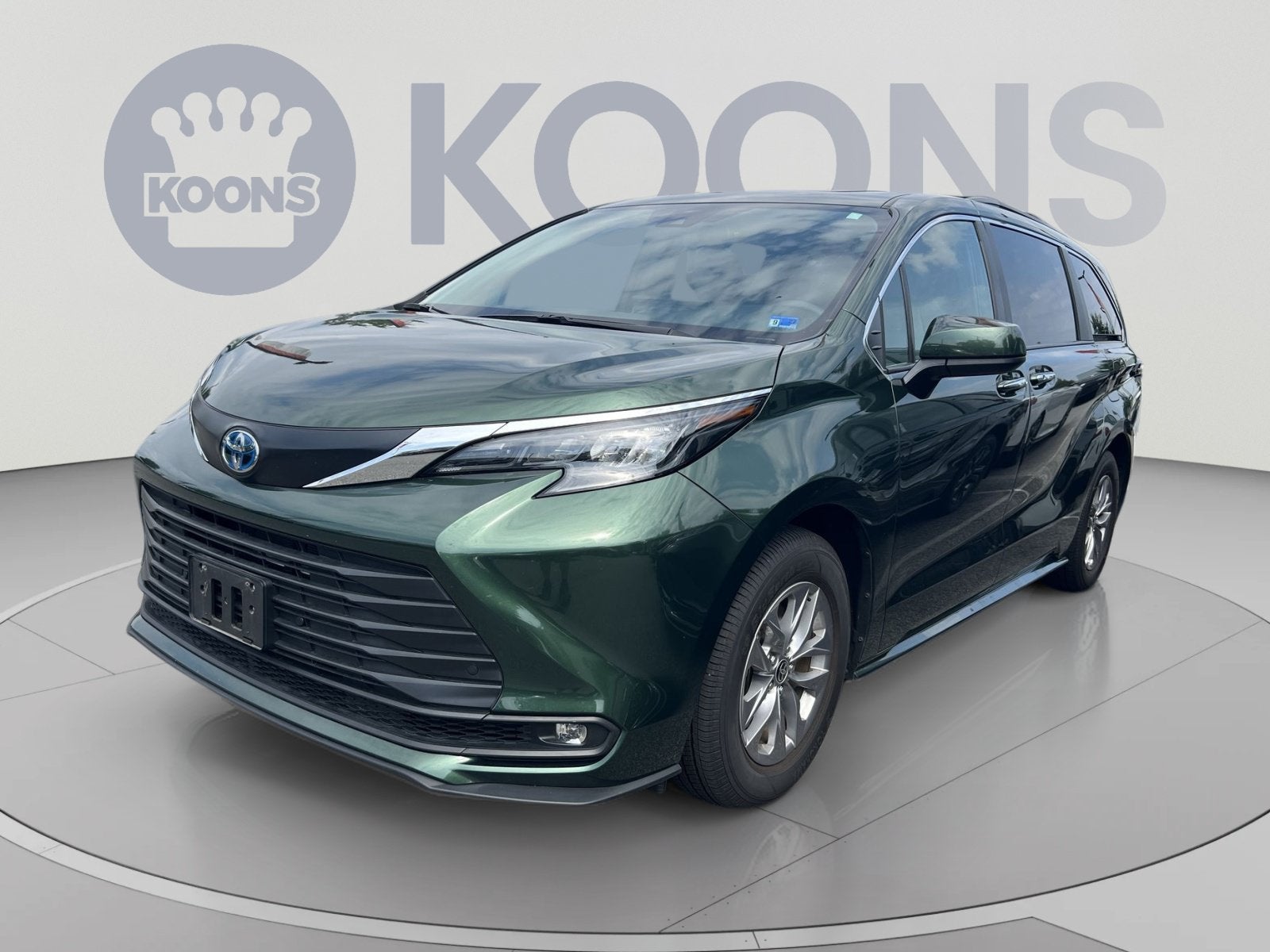 2025 Toyota Sienna XLE